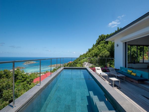 St. Barts Home 985732