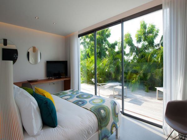 St. Barts Home 985732