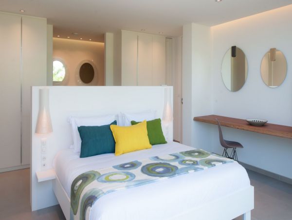 St. Barts Home 985732