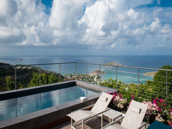 St. Barts Home 985732