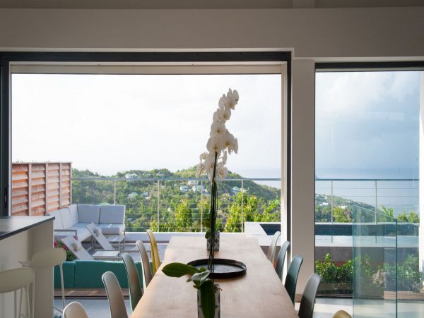St. Barts Home 985732