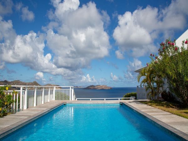 St. Barts Home 985733
