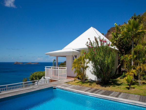 St. Barts Home 985733