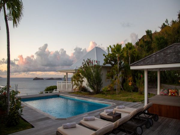 St. Barts Home 985733