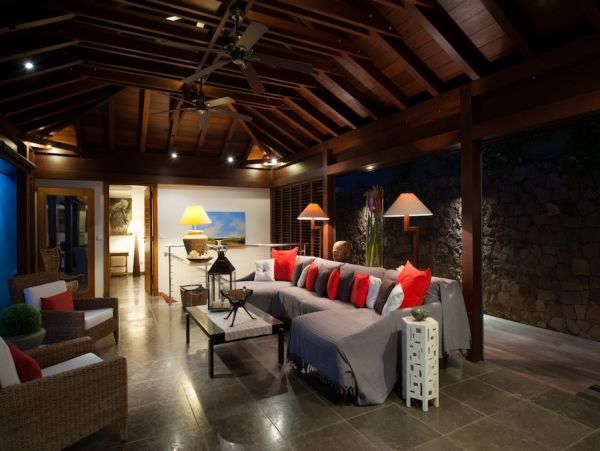 St. Barts Home 985734