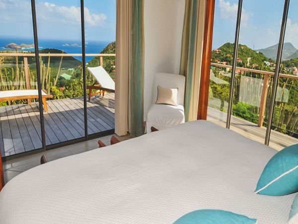 St. Barts Home 985735