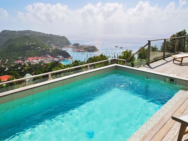 St. Barts Home 985735