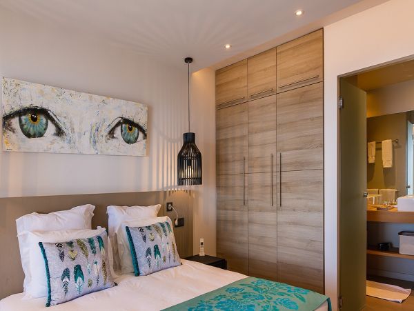 St. Barts Home 985736