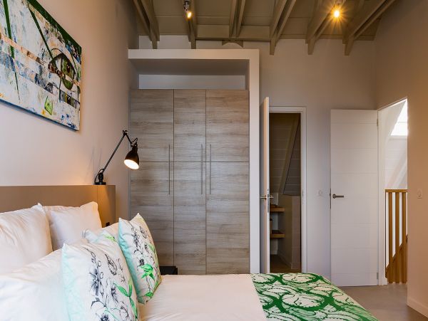 St. Barts Home 985736