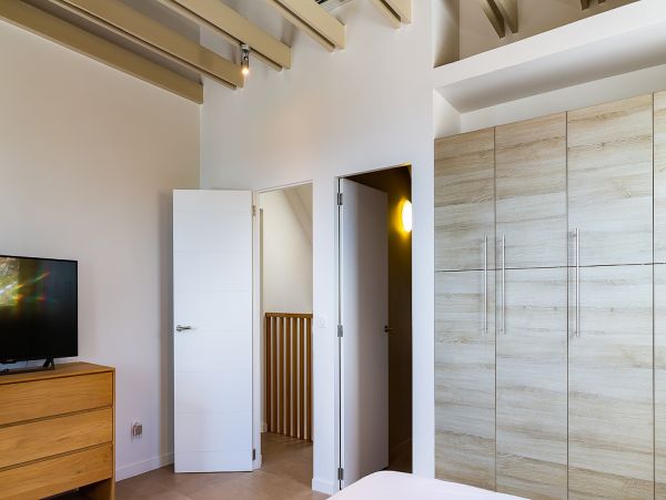 St. Barts Home 985736