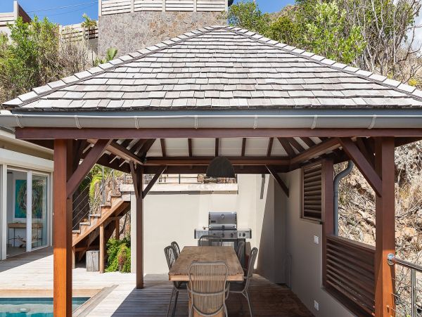 St. Barts Home 985736
