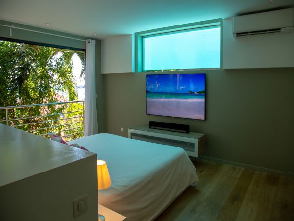 St. Barts Home 985737