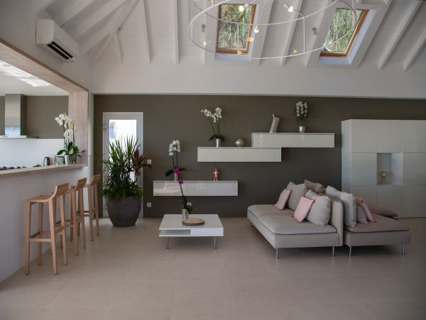 St. Barts Home 985737