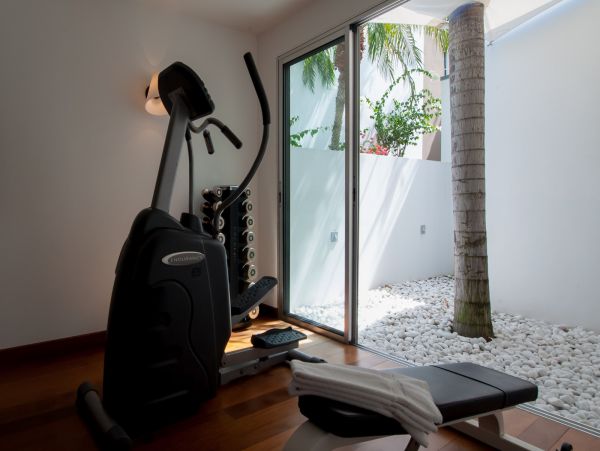 St. Barts Home 985738