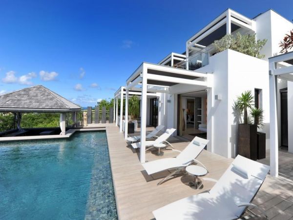 St. Barts Home 985740