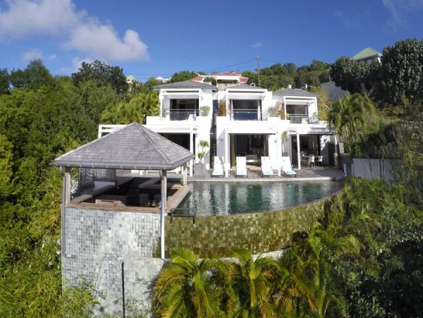 St. Barts Home 985740