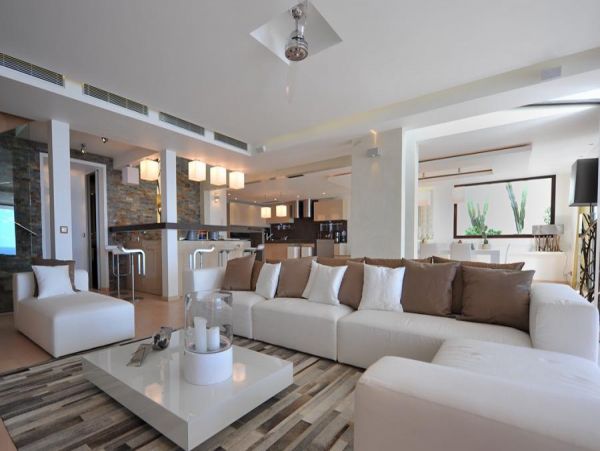 St. Barts Home 985740