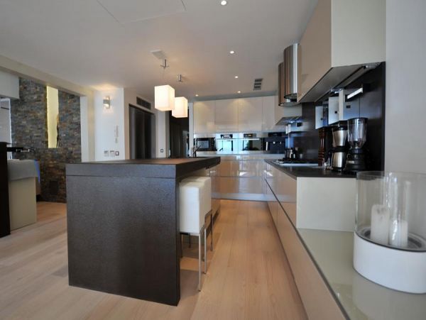 St. Barts Home 985740