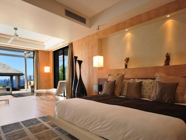 St. Barts Home 985740