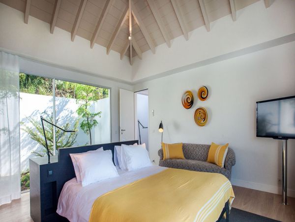 New Arrival Four Bedroom Luxury St. Barts. Stunning Villa with Pool