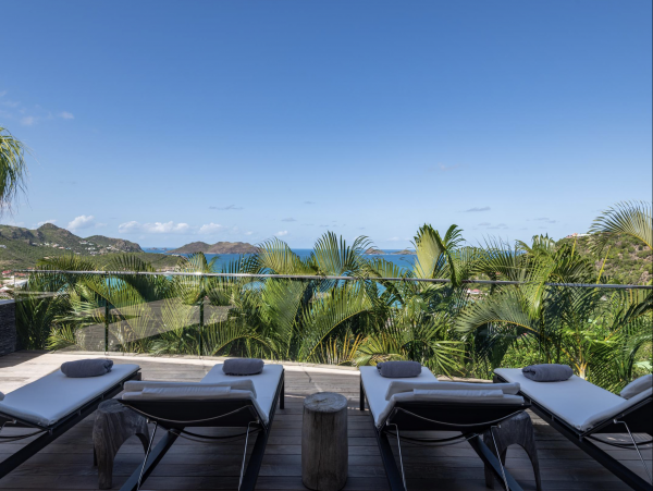 New Arrival Four Bedroom Luxury St. Barts. Stunning Villa with Pool