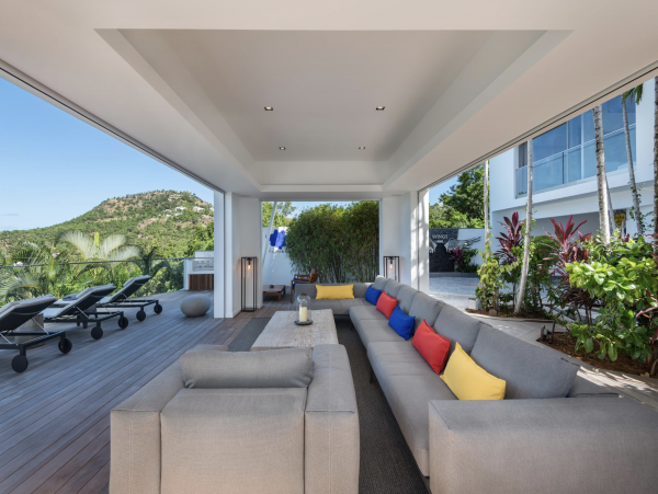 New Arrival Four Bedroom Luxury St. Barts. Stunning Villa with Pool