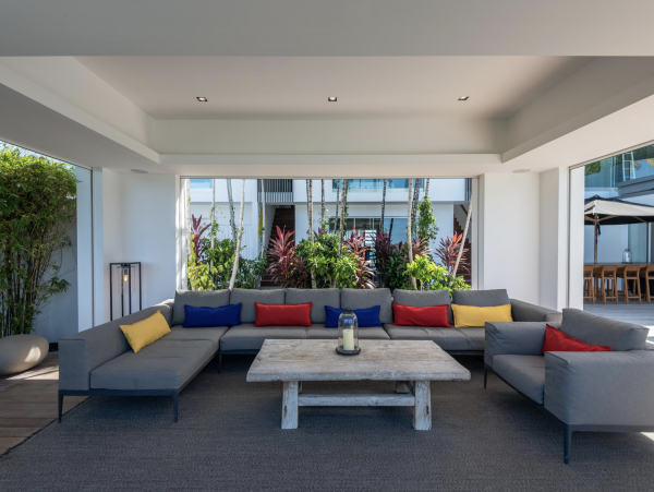 New Arrival Four Bedroom Luxury St. Barts. Stunning Villa with Pool