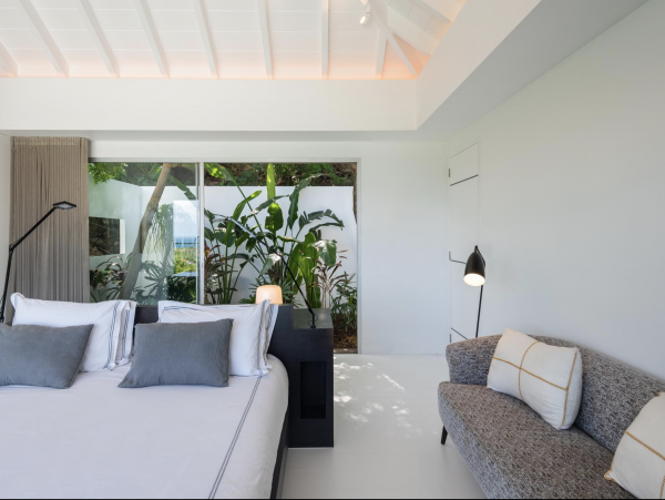 New Arrival Four Bedroom Luxury St. Barts. Stunning Villa with Pool