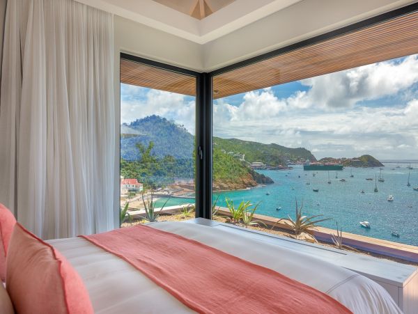 St. Barts Home 985742