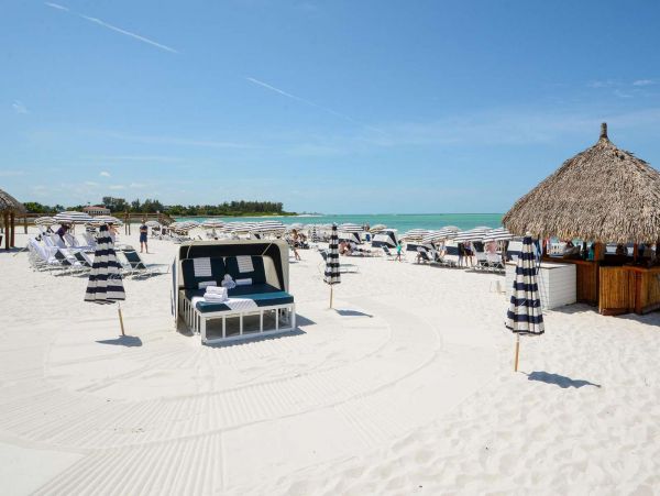 Longboat Key Beachfront Luxury Condo with Panoramic Views