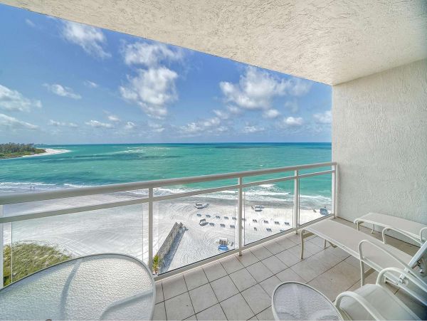 Longboat Key Beachfront Luxury Condo with Panoramic Views