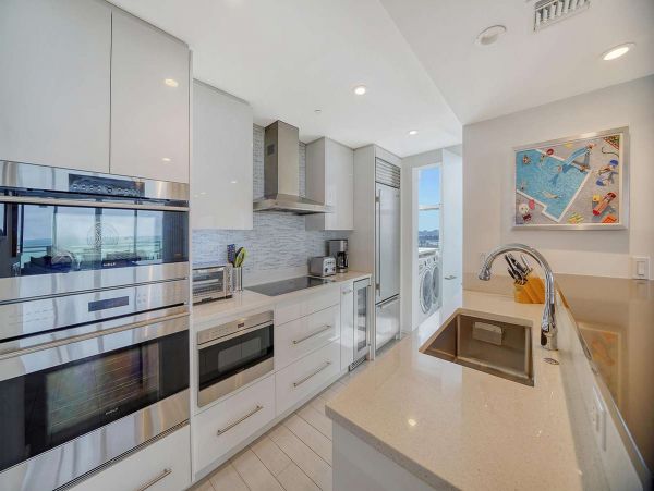 Longboat Key Beachfront Luxury Condo with Panoramic Views