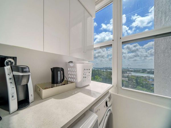 Longboat Key Beachfront Luxury Condo with Panoramic Views