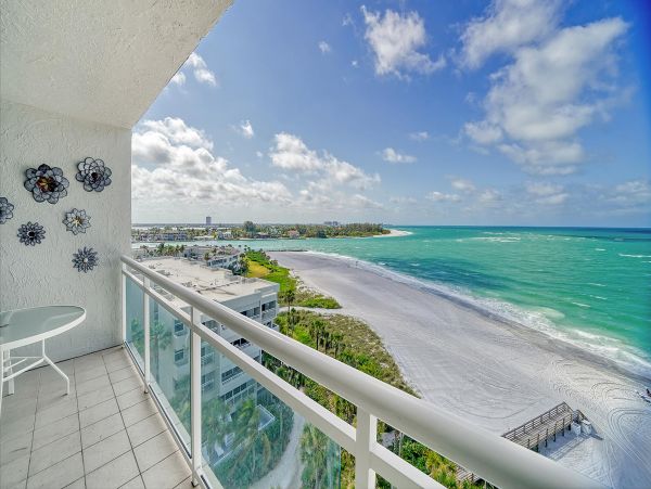 Longboat Key Beachfront Luxury Condo with Panoramic Views