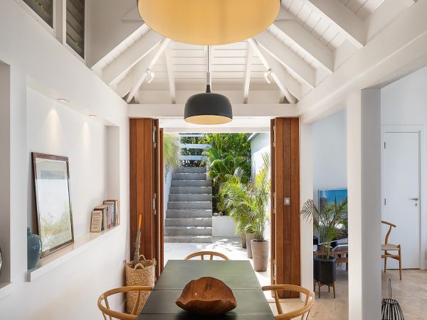 St. Barts Home 985744