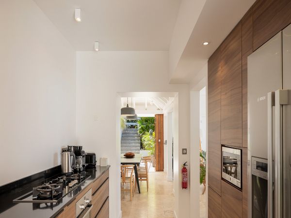 St. Barts Home 985744