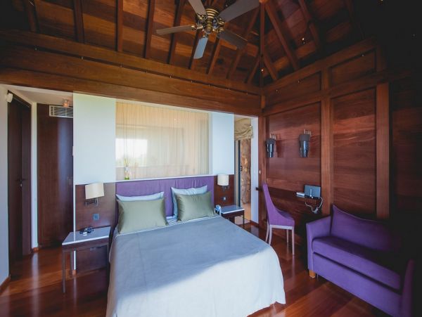 St. Barts Home 985745