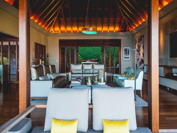 St. Barts Home 985745