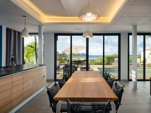 St. Barts Home 985746
