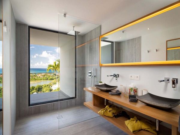 St. Barts Home 985746