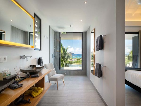St. Barts Home 985746