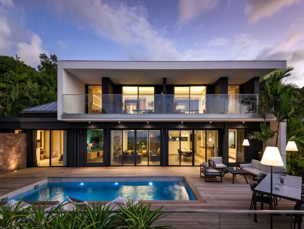 St. Barts Home 985746