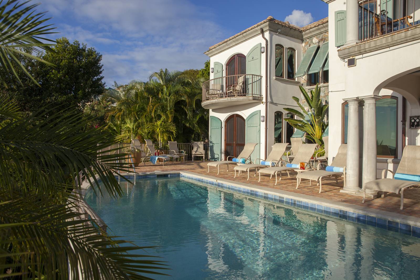 St. Barts Home 985747