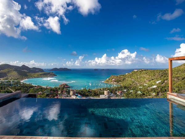 St. Barts Home 985749