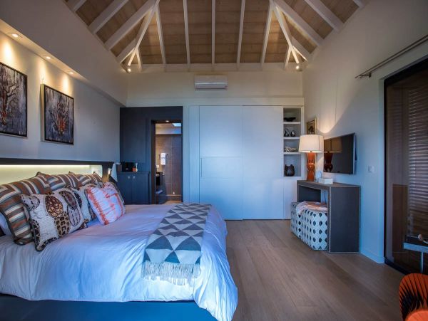 St. Barts Home 985749