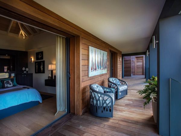 St. Barts Home 985749