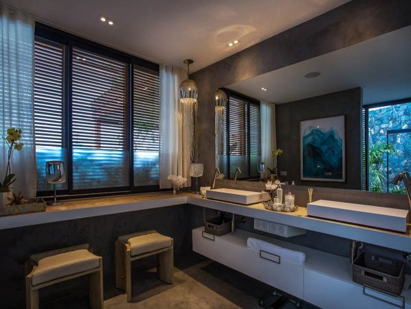 St. Barts Home 985749