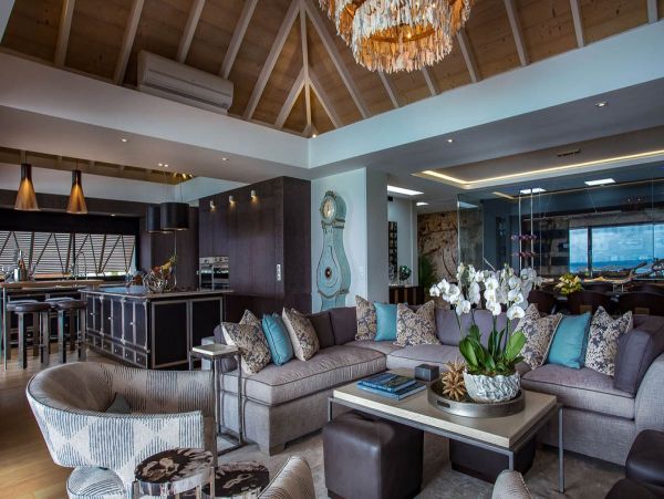 St. Barts Home 985749