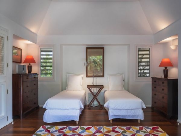 St. Barts Home 985750