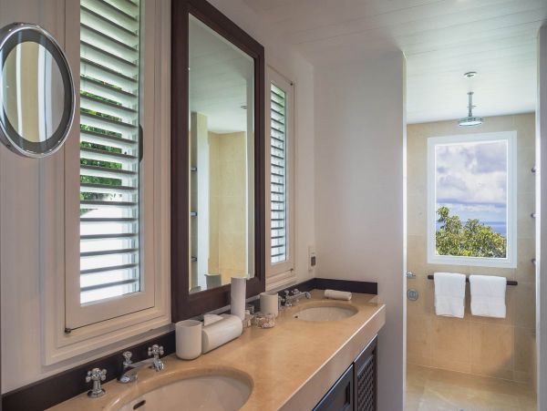 St. Barts Home 985750